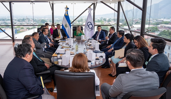 Presidenta CCR contin&uacute;a fortaleciendo el proceso de Juicio de Cuentas