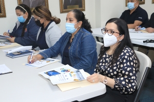 CCR CAPACITA A AUDITORES CON APOYO  DE LA DIRECCI&Oacute;N GENERAL DE ADUANAS