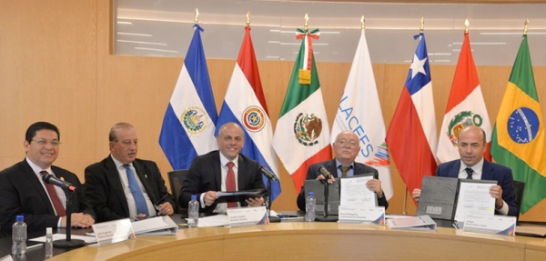 PRESIDENTE ANZORA QUIROZ PARTICIPA EN TALLER DE ALTA DIRECCI&Oacute;N Y GOBERNANZA