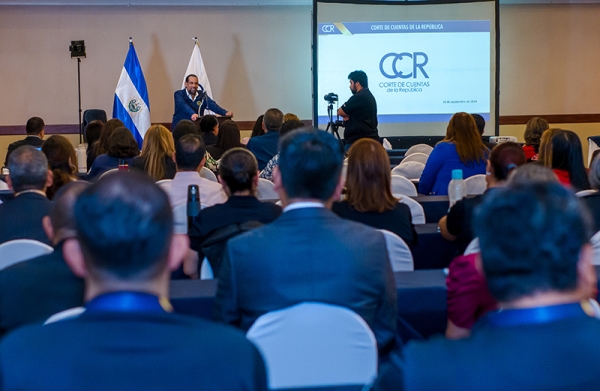 Capacitan sobre T&eacute;cnicas Avanzadas para la Fiscalizaci&oacute;n de Proyectos