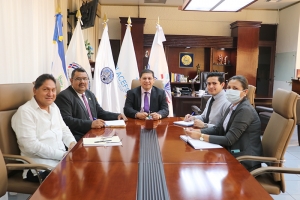 PRESIDENTE DEL CAJ ROBERTO ANTONIO ANZORA QUIROZ SOSTUVO REUNI&Oacute;N CON EQUIPO T&Eacute;CNICO DE LA CCR