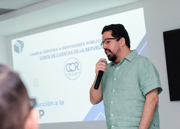 IAIP capacita a Personal de la CCR