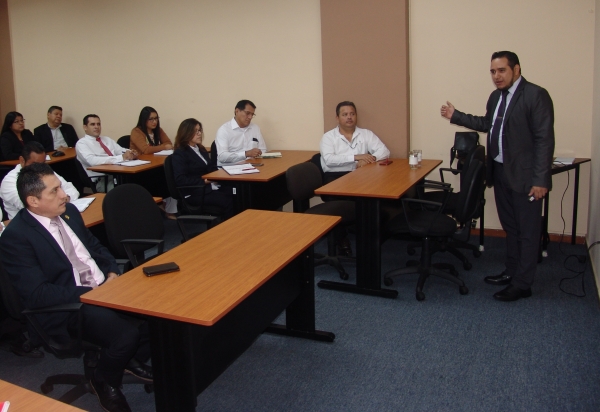 FUNCIONARIOS CCR  SON SENSIBILIZADOS SOBRE PREVENCI&Oacute;N DE RIESGOS EN LOS LUGARES DE TRABAJO