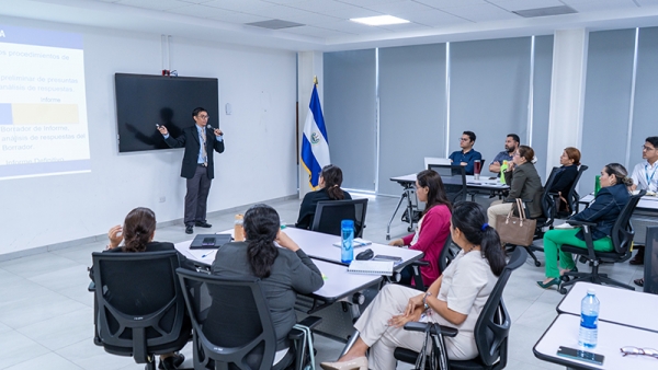 CCR refuerza competencias de servidores p&uacute;blicos