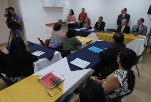 CONCEJO MUNICIPAL DE LA ALCALD&Iacute;A DE SAN SALVADOR SOLICITA CAPACITACI&Oacute;N A LA CCR