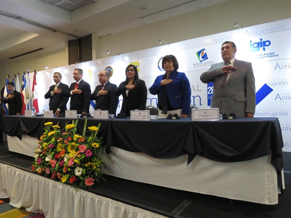 CCR COORGANIZA PRIMER ENCUENTRO NACIONAL ANTICORRUPCI&Oacute;N