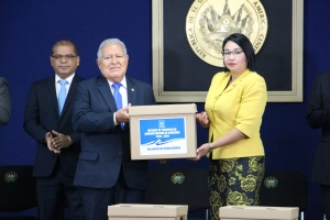 GOBIERNO SALIENTE ENTREGA INFORME DE TRASPASO DE ADMINISTRACI&Oacute;N 2014-2019   A  LA CORTE DE CUENTAS DE LA REP&Uacute;BLICA