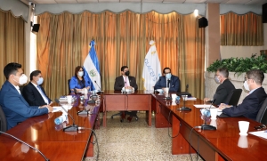 GOBIERNO DE ESTADOS UNIDOS OFRECE APOYO A CORTE DE CUENTAS EN COMBATE A LA CORRUPCI&Oacute;N