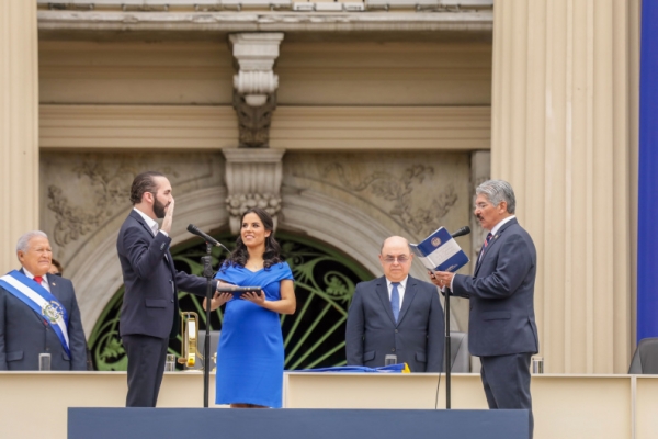 ORGANISMO DE DIRECCI&Oacute;N DE LA CORTE DE CUENTAS PARTICIP&Oacute; EN LA SESI&Oacute;N SOLEMNE DE TOMA DE POSESI&Oacute;N PRESIDENCIAL 2019- 2024