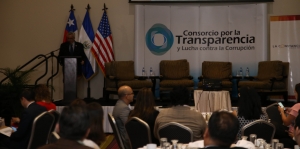 PRESIDENTE CCR PARTICIPA EN CONFERENCIA &ldquo;ETICA Y COMPLIANCE; CLAVES PARA LA COMPETIVIDAD