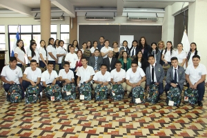 PRIMERA GENERACI&Oacute;N DE CONTRALORES ESCOLARES RINDE CUENTAS DE LOS RESULTADOS DE LA FASE I DEL PLAN PILOTO DE "CONTRALOR&Iacute;AS ESCOLARES"