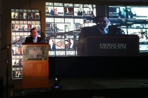 ORGANISMO DE DIRECCI&Oacute;N DE LA CORTE DE CUENTAS ASISTE A VIII GALA DE LA REVISTA DERECHO Y NEGOCIOS