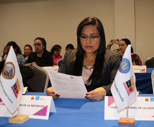 PRIMERA MAGISTRADA Y FUNCIONARIAS CCR ASISTEN A LA VII ASAMBLEA GENERAL DEL SISTEMA NACIONAL PARA LA IGUALDAD SUSTANTIVA (ISDEMU)
