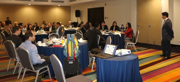 BANCO MUNDIAL COMPARTE MEDIDAS PARA EL AHORRO FISCAL CON AUTORIDADES DE LA CORTE DE CUENTAS