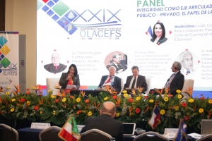 PRESIDENTE DE LA CCR MODER&Oacute; EN MESA T&Eacute;CNICA SOBRE INTEGRIDAD Y EL ROL DE LA EFS