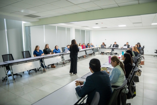 Realizan capacitaci&oacute;n para la redacci&oacute;n de sentencias