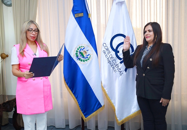 CCR juramenta a su Representante ante el TEG