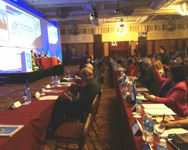 CORTE DE CUENTAS DE EL SALVADOR RECIBE PRESIDENCIAS DEL CEDEIR Y CAJ