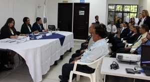 AUTORIDADES CCR VISITAN OFICINAS REGIONALES DE SANTA ANA, SAN VICENTE Y SAN MIGUEL